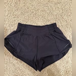 Lululemon Hotty Hot High-Rise Short